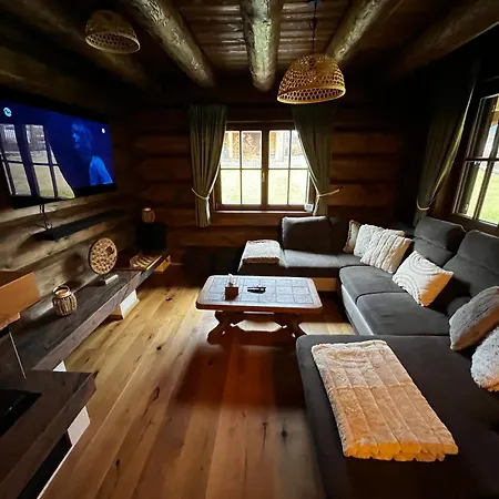 House Cicmany- Relaxacne Zariadenie S Ubytovanim Dovolenkový dom *