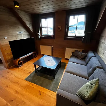 Dovolenkový dom House Cicmany- Relaxacne Zariadenie S Ubytovanim *