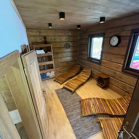 House Cicmany- Relaxacne Zariadenie S Ubytovanim